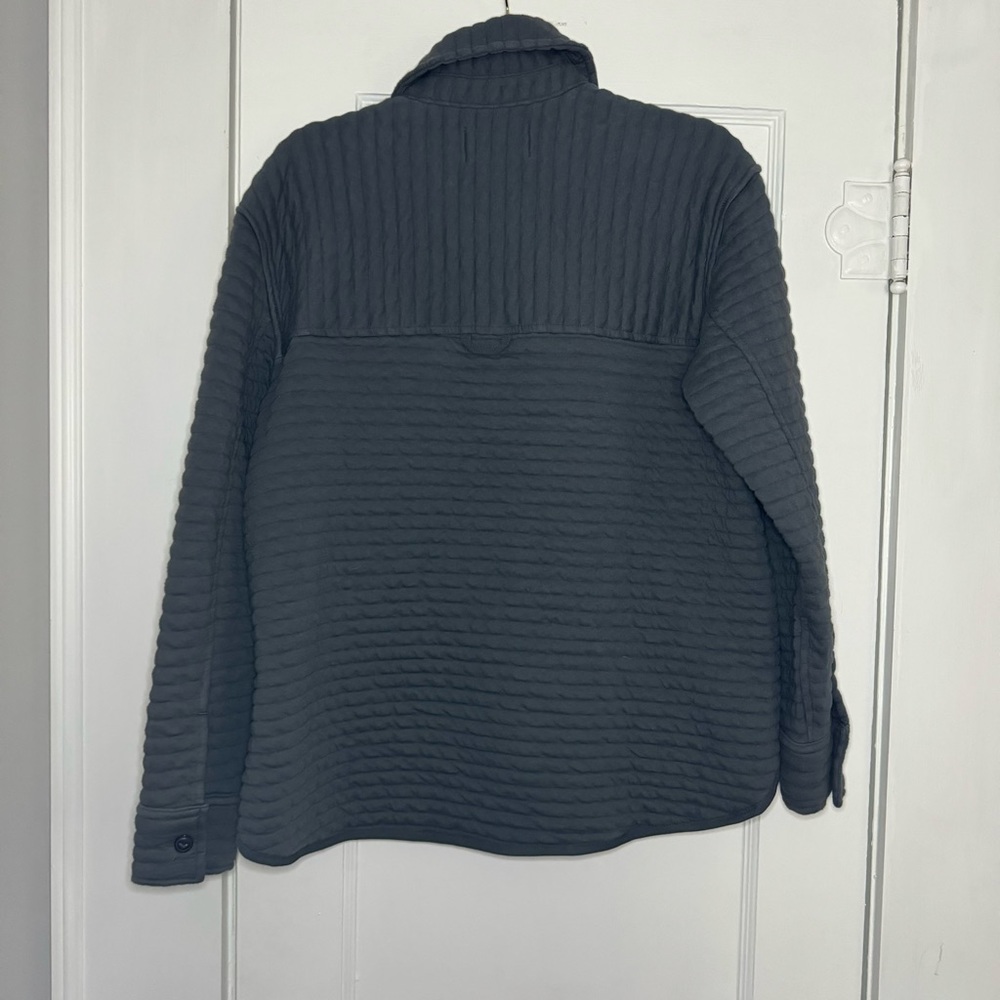 Everlane The Organic Cotton Quilted Shirt Jacket XS - Picture 10 of 16